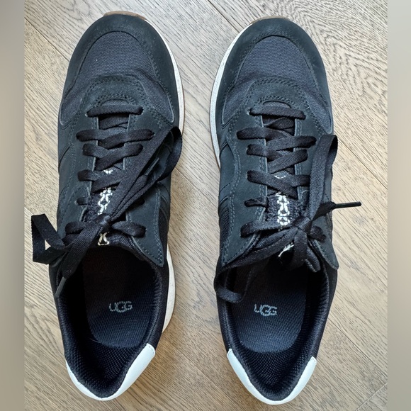 UGG ReTrainer - Picture 4 of 6